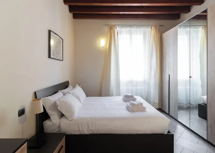 Italianway Easy - Muratori 8 Apartment